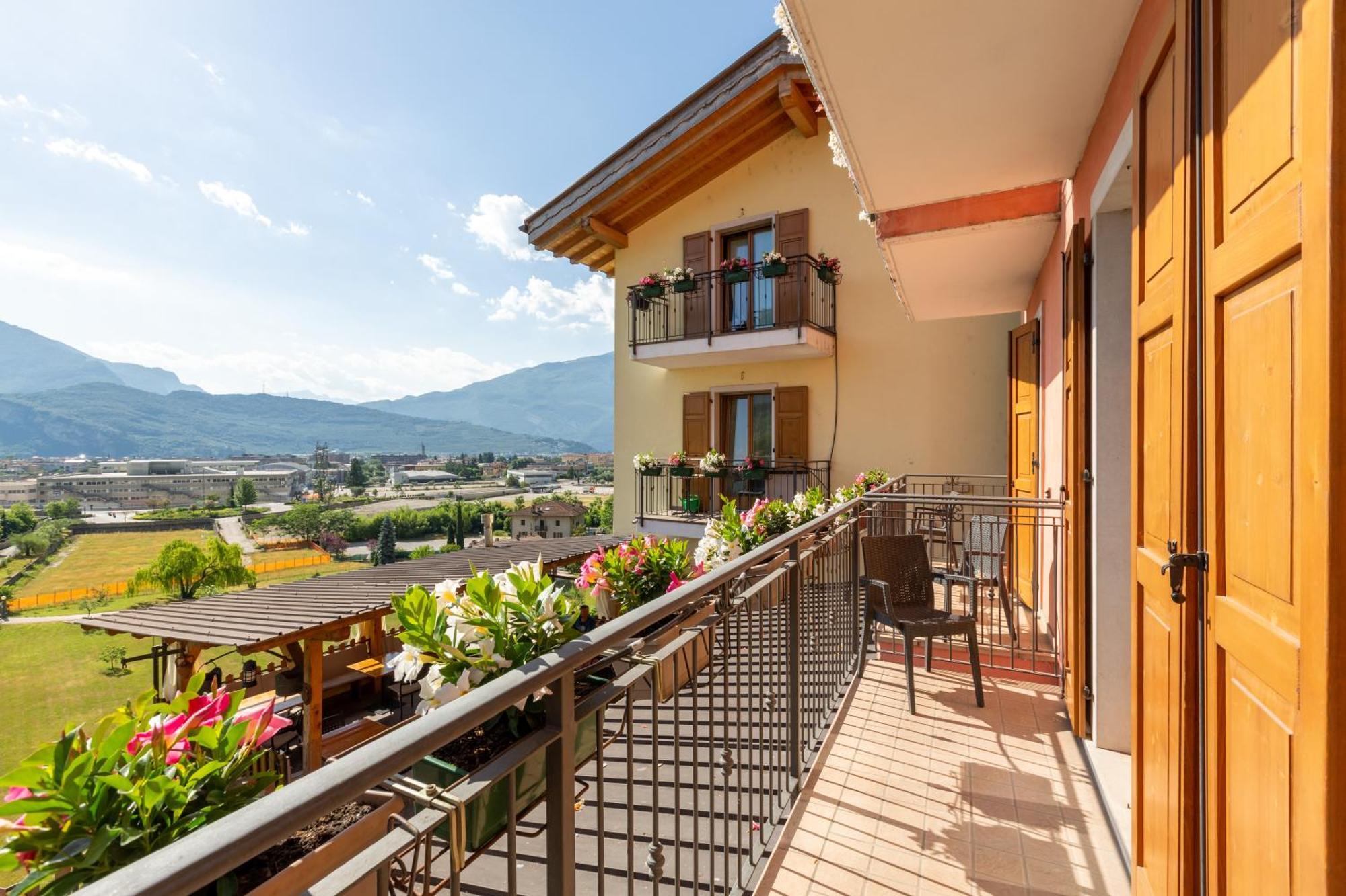 Vila Agritur Eden Marone Riva del Garda Exteriér fotografie